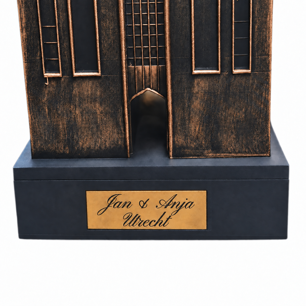 Example of personalisation on Dom Tower Utrecht with base, black-bronze