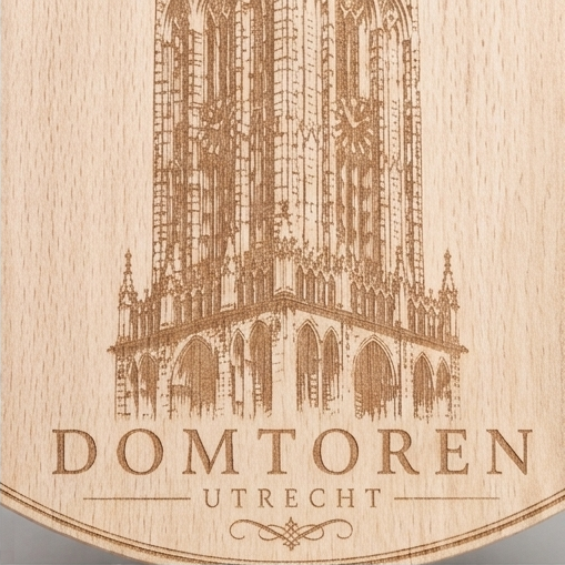 Detail van Beuken snij- en borrelplank Utrecht, Domtoren Klassiek
