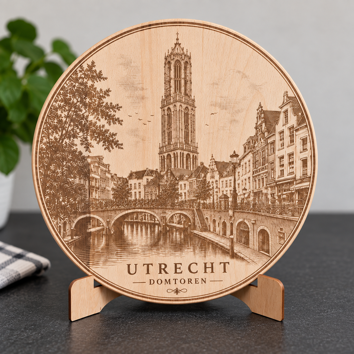 Beuken snij- en borrelplank Utrecht, Grachtzicht op tafelstandaard