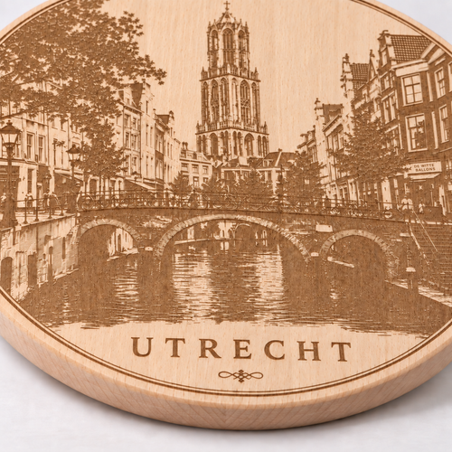 Detail van Beuken snij- en borrelplank Utrecht, Oudegracht